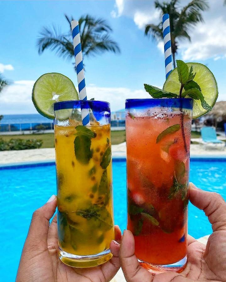 Triton Hotel Boutique & Restaurant Guayacanes Bagian luar foto